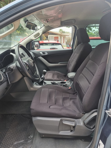 Mazda BT50 D/C 2.2 Dx 6Mt 4X2