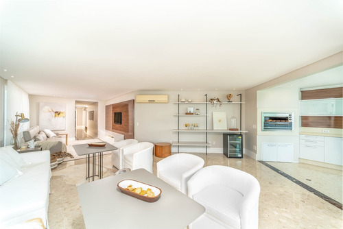 Imagem 11 de 28 de Apartamento Centro Balneário Camboriú | 3 Suítes | 236 M² | Frente Mar | 3 Vagas De Garagem - Sa01845 - 69307830