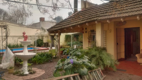 Casa Con Pileta - La Reja Chica