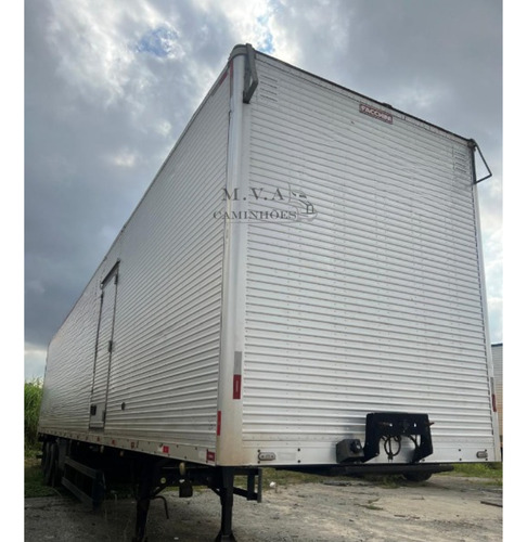 Baú Randon 3 Eixos 28 Pallets Ano 2008
