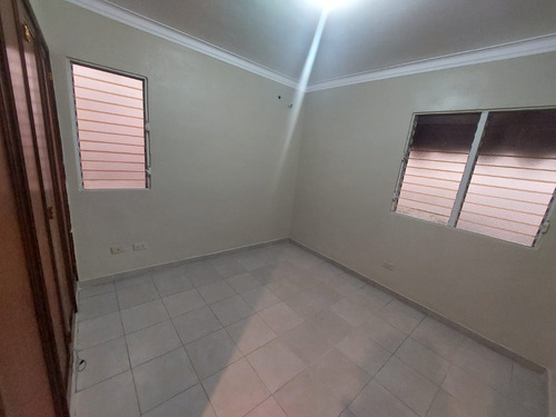 Apartamento En Ciudad Modelo Av. Jacobo Majluta Sdn, Al Lado Del Ole