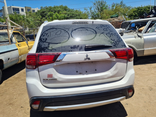 Mitsubishi Outlander Partes Piezas Desarme