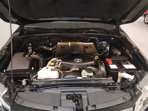 Imagen 12 de 15 de Toyota Sw4 Blindado Rb3 4x4 Srx 2.8 Tdi - Proglassblind