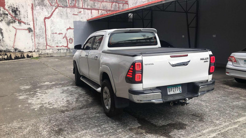 Imagen 4 de 6 de Toyota Hilux Full Extras Srv 3.0