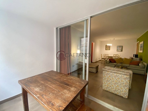 Imagen 8 de 30 de Venta De Apartamento 2 Dormitorios En Playa Mansa, Punta Del Este. - Punta Del Este Mansa