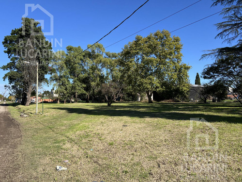 Terreno En Venta En Sourigues Loteo El Relincho Cerrado. Oportunidad Pago Contado. Escritura.