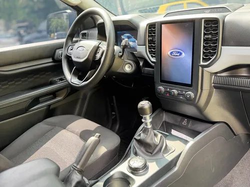 Ford Ranger 2.0 XL MT 4x4