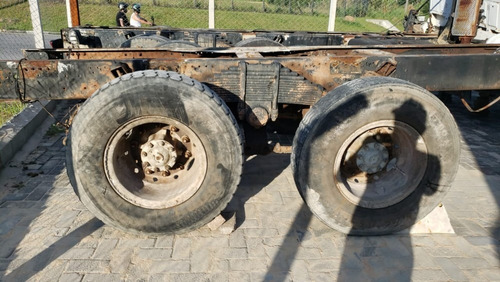Vw 26220 Ano 2004 Chassi