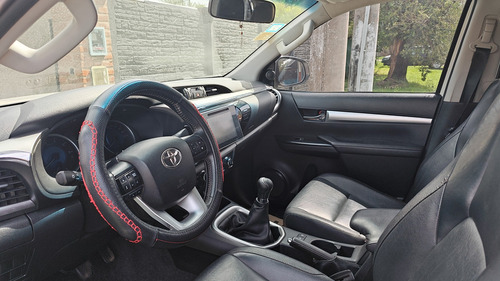 Toyota Hilux Pick-Up 2.8 Cd Srx 177cv 4x4 At