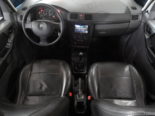 Meriva Joy 1.8 2005 Completo
