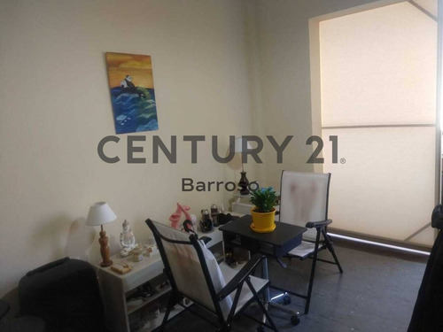 Imagen 8 de 11 de Se Vende Departamento En Ciudad