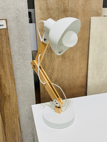 Lampara Velador De Mesa Nordica Blanca Madera 45cm Blanco Blanco
