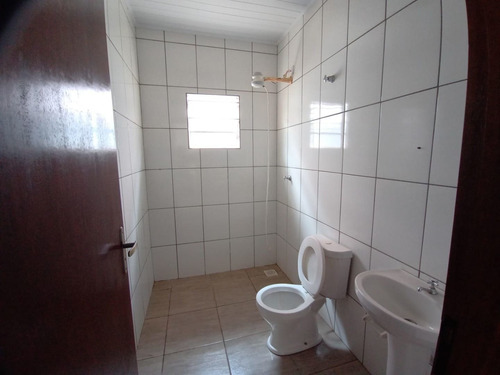 Imagem 4 de 9 de Casa Com Suíte A Venda - 69 M² Por R$ 210.000 - Residencial Irmãos Innocenti - São Manuel/sp - Ca0067