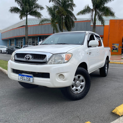 Toyota Hilux 2.5 Cab. Dupla 4x4 4p