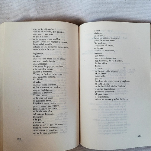 Imagen 8 de 10 de Obras Completas 1 Pablo Neruda Losada Con Estuche