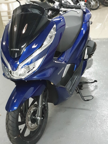 Imagem 5 de 10 de Honda Pcx150 Cbs 3 Anos De Garantia + 7 Troca De Óleo