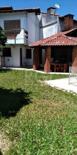 Casa Em Espírito Santo Com 4 Dormitórios - Mi270382
