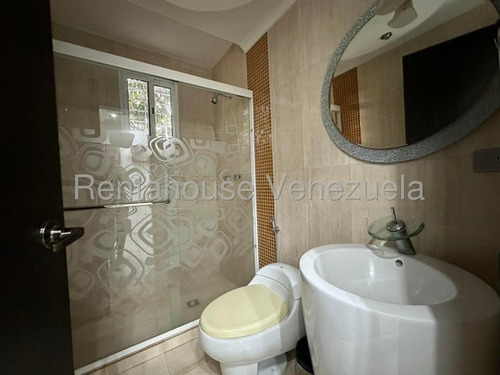 Hermoso Y Amoblado Townhouse En Alquiler En El Limón
