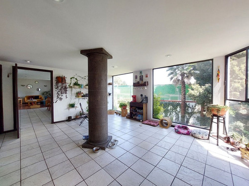 Venta Casa En Cerrada Con Jardin Y Sotano, San Nicolas Totolapan, Cdmx