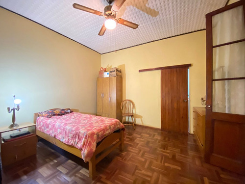 Venta 2 Casas 1 Y 2 Dormitorios Pad Único Sayago