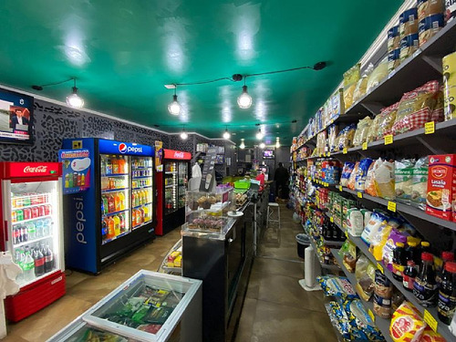 Derecho A Llave Bar Restaurant Y Minimarket Sector Poniente
