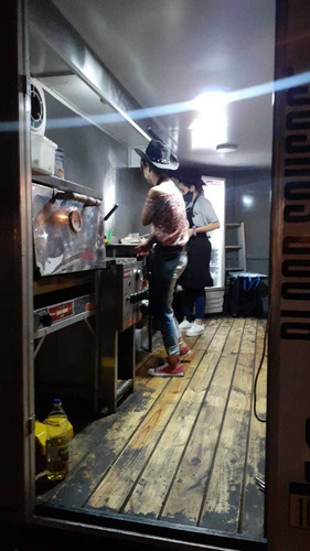 Foodtruck 2019 5,5mts Equipado
