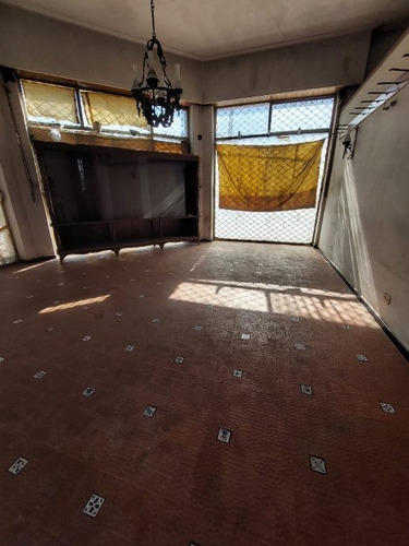 Imagen 4 de 11 de Local Con Vivienda En Venta En Quilmes Oeste Centro