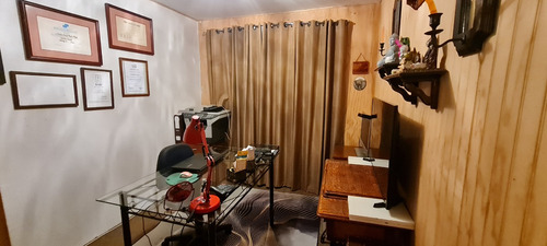 1646 Lago Licancabur, Excelente Inversión, 4 Dormitorios 2 B