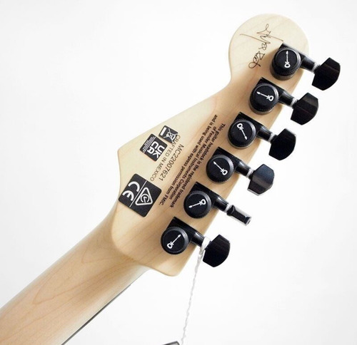 Charvel Jim Root San Dimas Pro Mod Plus Diestro Blanco Ébano (Usado)