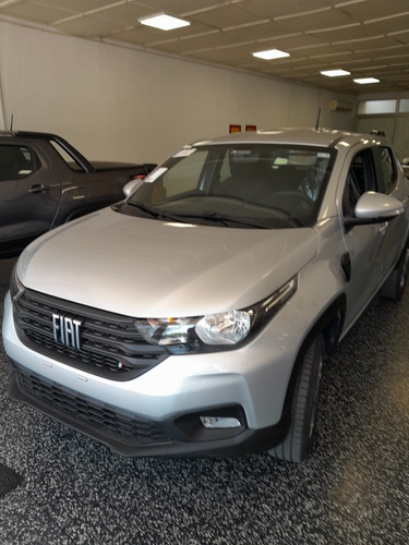 Fiat Strada 1.4 8v Freedom Cd