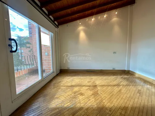 Casa En Arriendo En San Lucas. Cod A776086