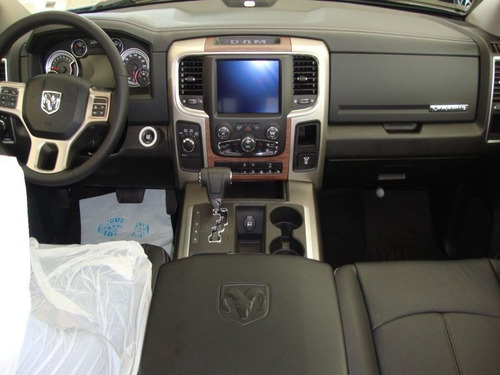 Ram 1500 5.7 V8 Laramie 4x4 Atx