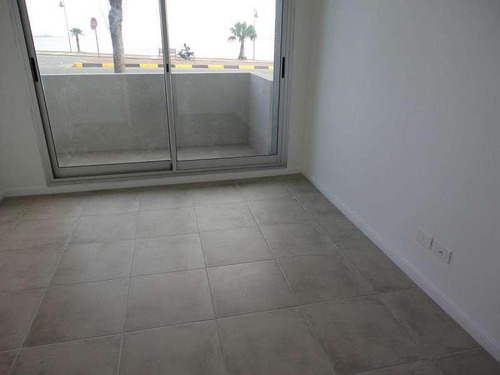 1 - Rambla 708 708 Pb 002