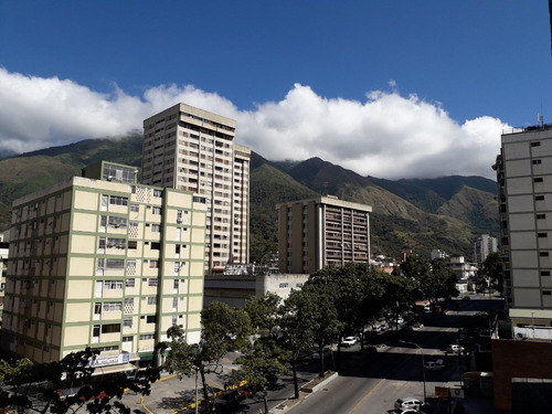 Imagen 1 de 14 de Oferta De Oportunidad De Apartamento En El Marqués.