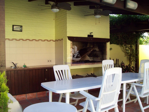 Casa En Punta Del Este Zona Mansa- Ref: 28811