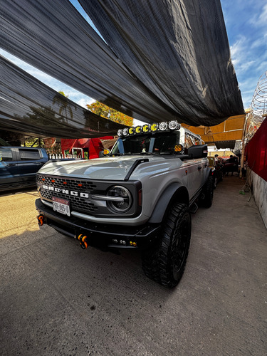Bronco 2021 2.4 Full Size Advance Badlands