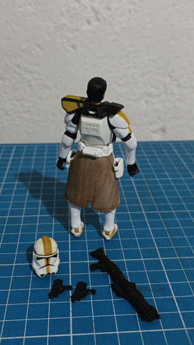 327th Star Corps Clone Trooper Legacy Star Wars 2005 (Usado)