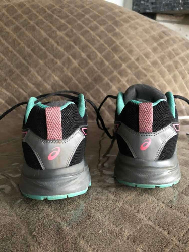 Tênis Asics Semi Novo 37