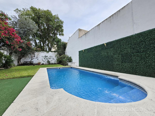 Venta Casa 8 Ambientes En 3 Plantas Con Piscina Y Doble Cochera - Villa Devoto!