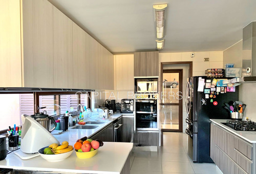 Imagen 8 de 26 de Venta Casa Increíble Vista Condominio Los Bravos