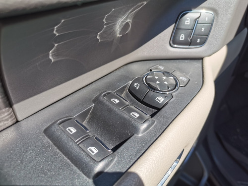 Imagen 11 de 15 de Ford Expedition Limited 0110