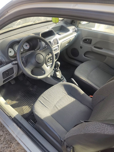 Imagem 7 de 8 de Renault Clio 2008 1.0 16v Authentique Hi-flex 3p
