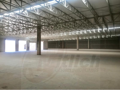 Imagen 2 de 6 de Bodega Comercial En Renta Renta A Estrenar 1800 M2