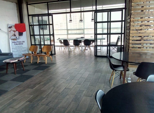 Hermosas Oficinas, Excelente Ubicacion, Con Salas Juntas Y Salon Vip