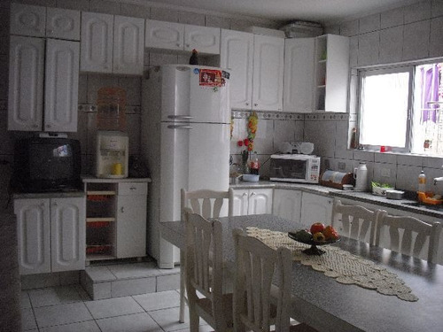 Imagem 3 de 9 de Casas - Ref: V82169