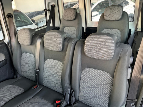 Fiat Doblo 1.8 MPI ESSENCE 7L 16V FLEX 4P MANUAL