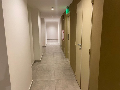 Departamento En Venta De 1 Dormitorio En Villa Luro