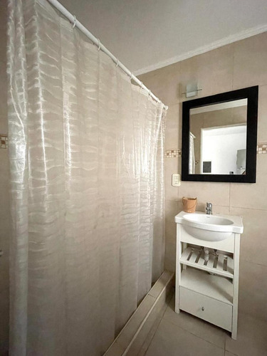 Casa En Alq. Anual - Santa Teresa, Villanueva - 5 Amb - A La Laguna Con Muelle