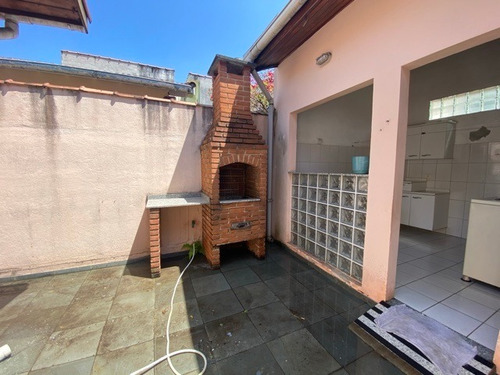 Casa Térrea: 2 Dorms, 2 Banh, 2 Vg - Fl45