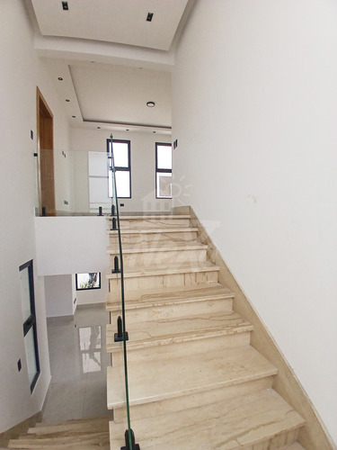 Casa Espectacular En Venta, Santiago (hfc-236)